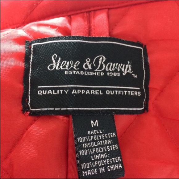 Lightweight red jacket with snap closures Medium - Picture 6 of 7